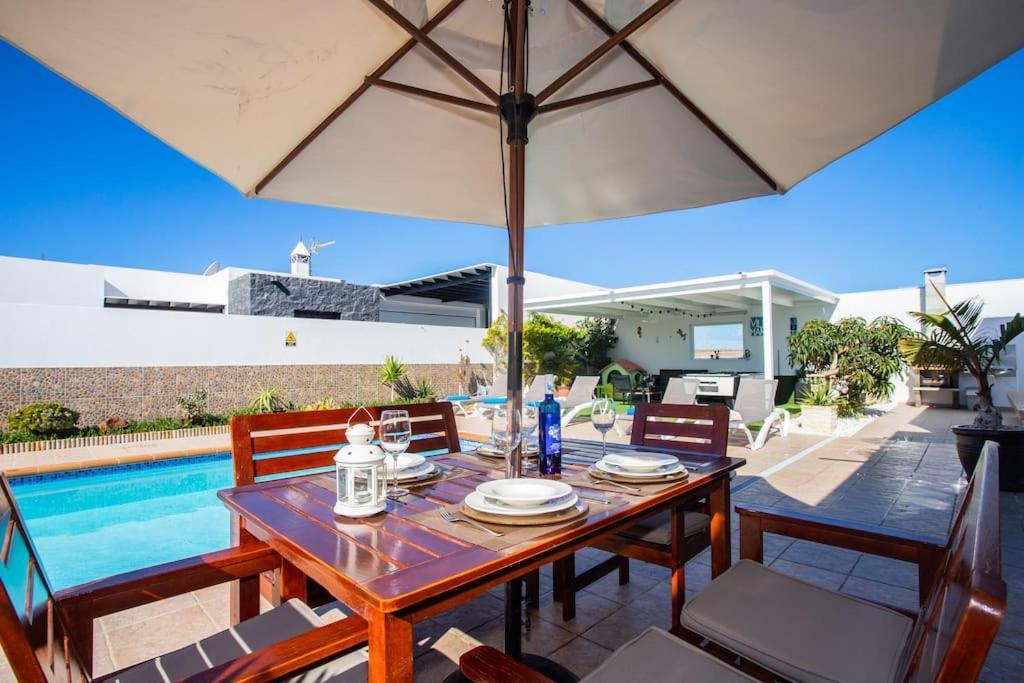 Villa Mario Lanzarote Playa Blanca  Eksteriør billede