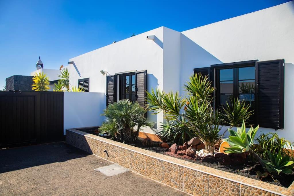 Villa Mario Lanzarote Playa Blanca  Eksteriør billede